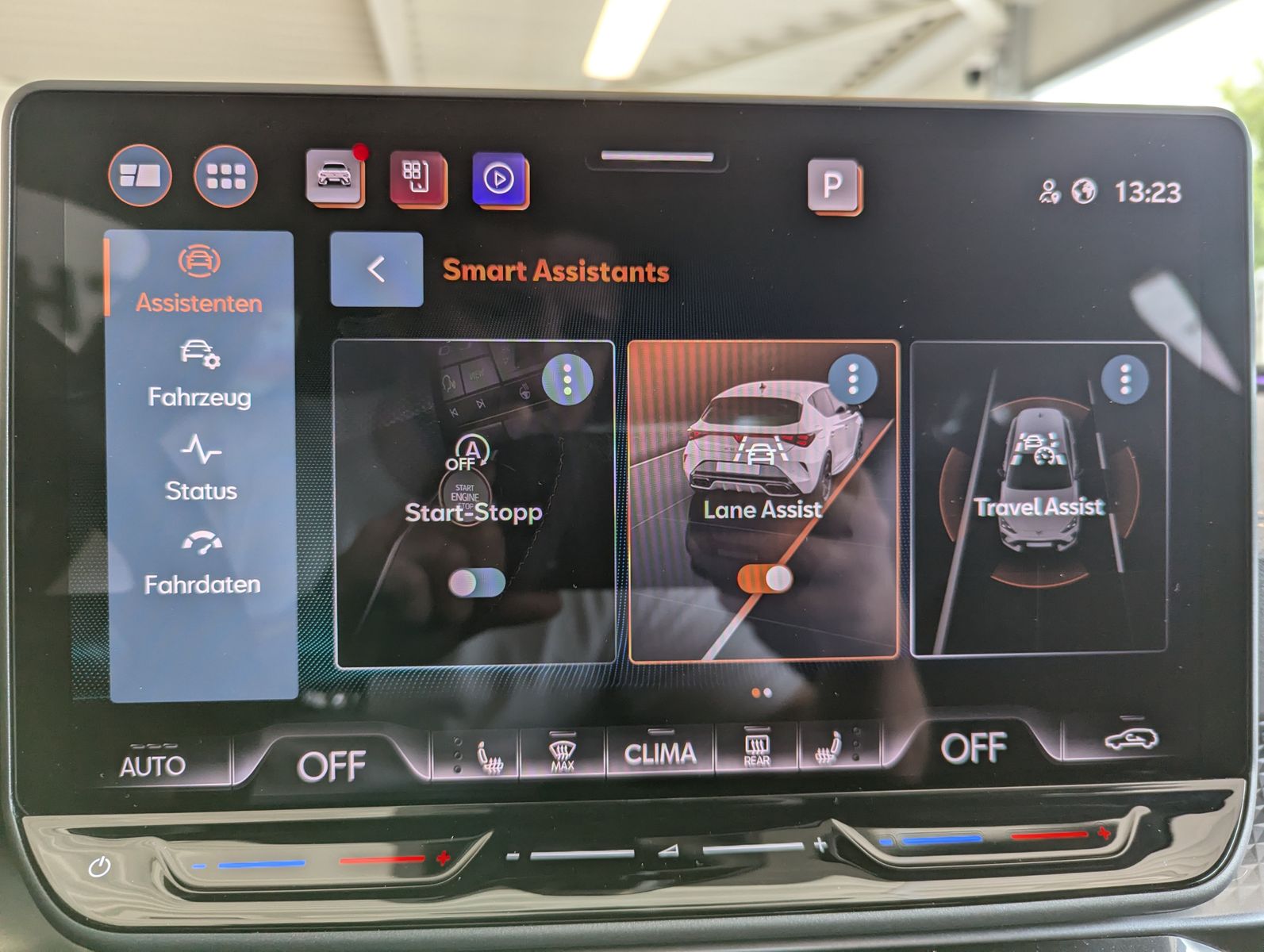 CUPRA Leon 1.5 eTSI Dynamic Edge-Paket Assist-XL Memor - Image 26