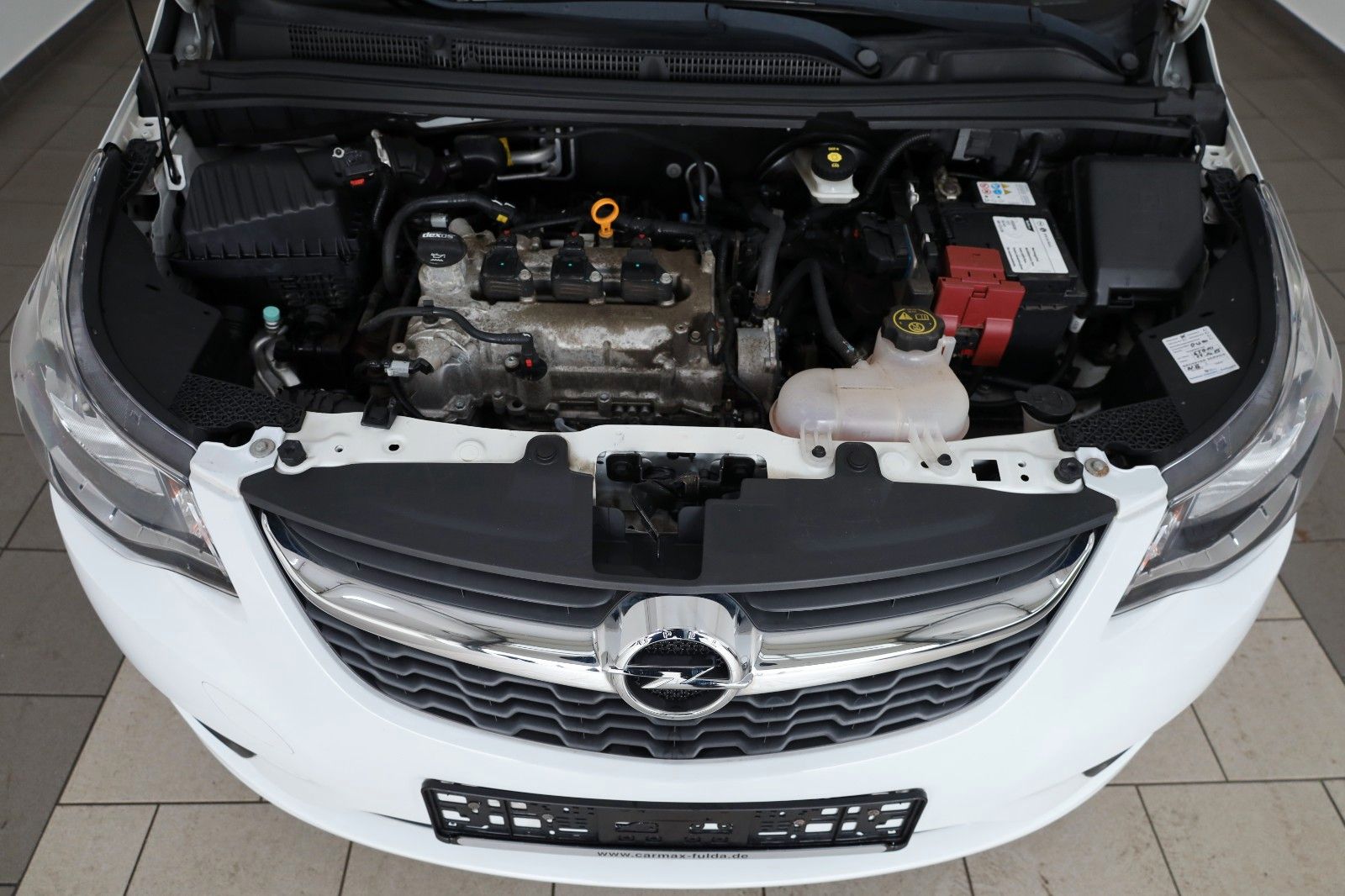 Fahrzeugabbildung Opel Karl Edition Klima,8-fach bereift