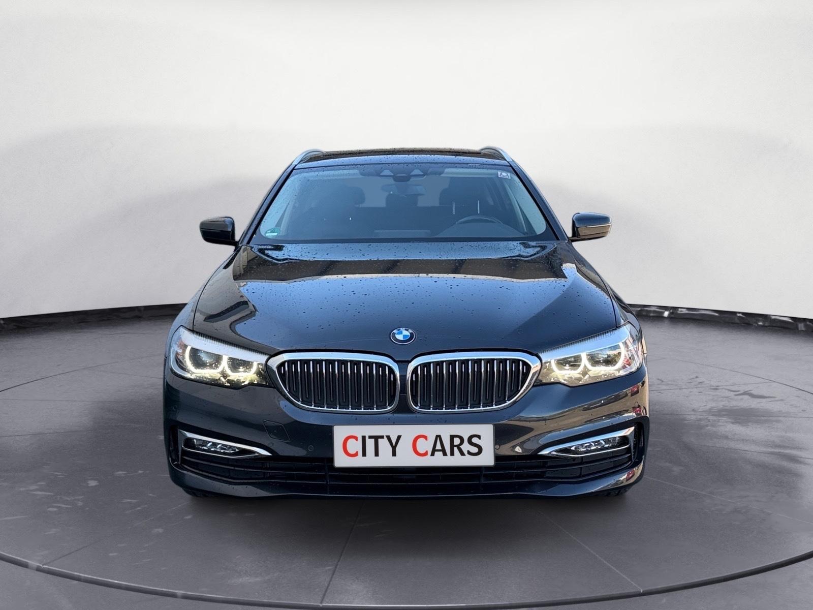 BMW 530 5 Touring 530 i Luxury Line Navi Panorama