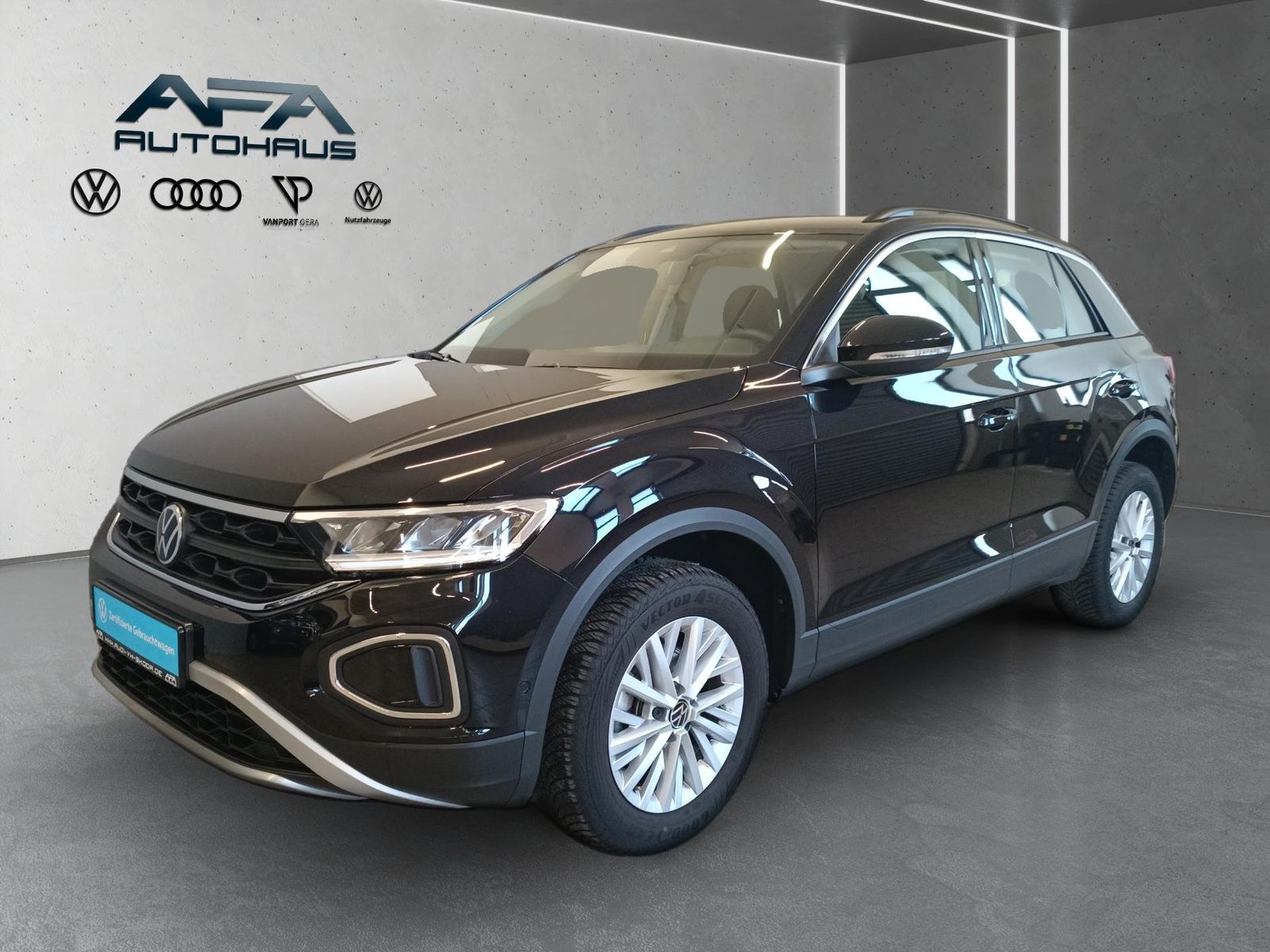 Volkswagen T-Roc - Bild 2