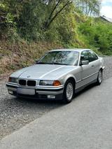 BMW 325i Coupé E36 - BMW 325: E36