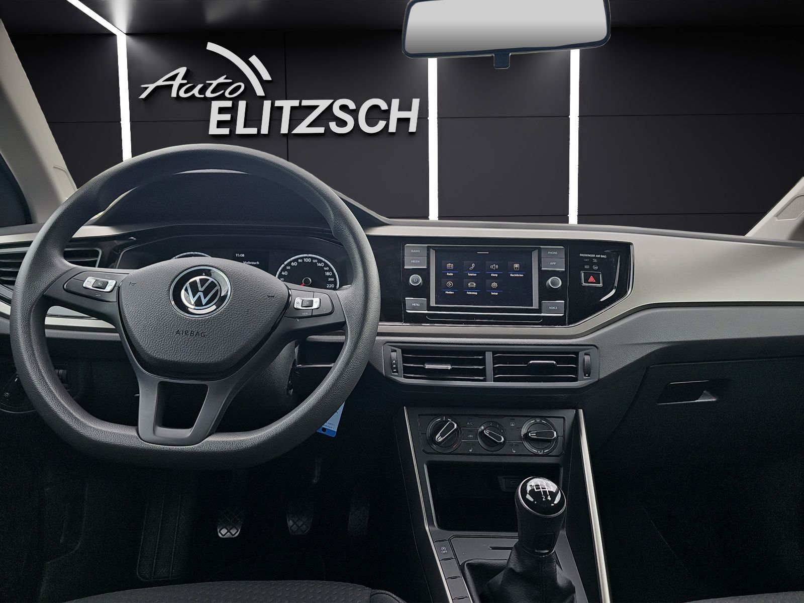 Fahrzeugabbildung Volkswagen Polo Comfortline TSI SHZ PDC DAB+ WeConnect Klim