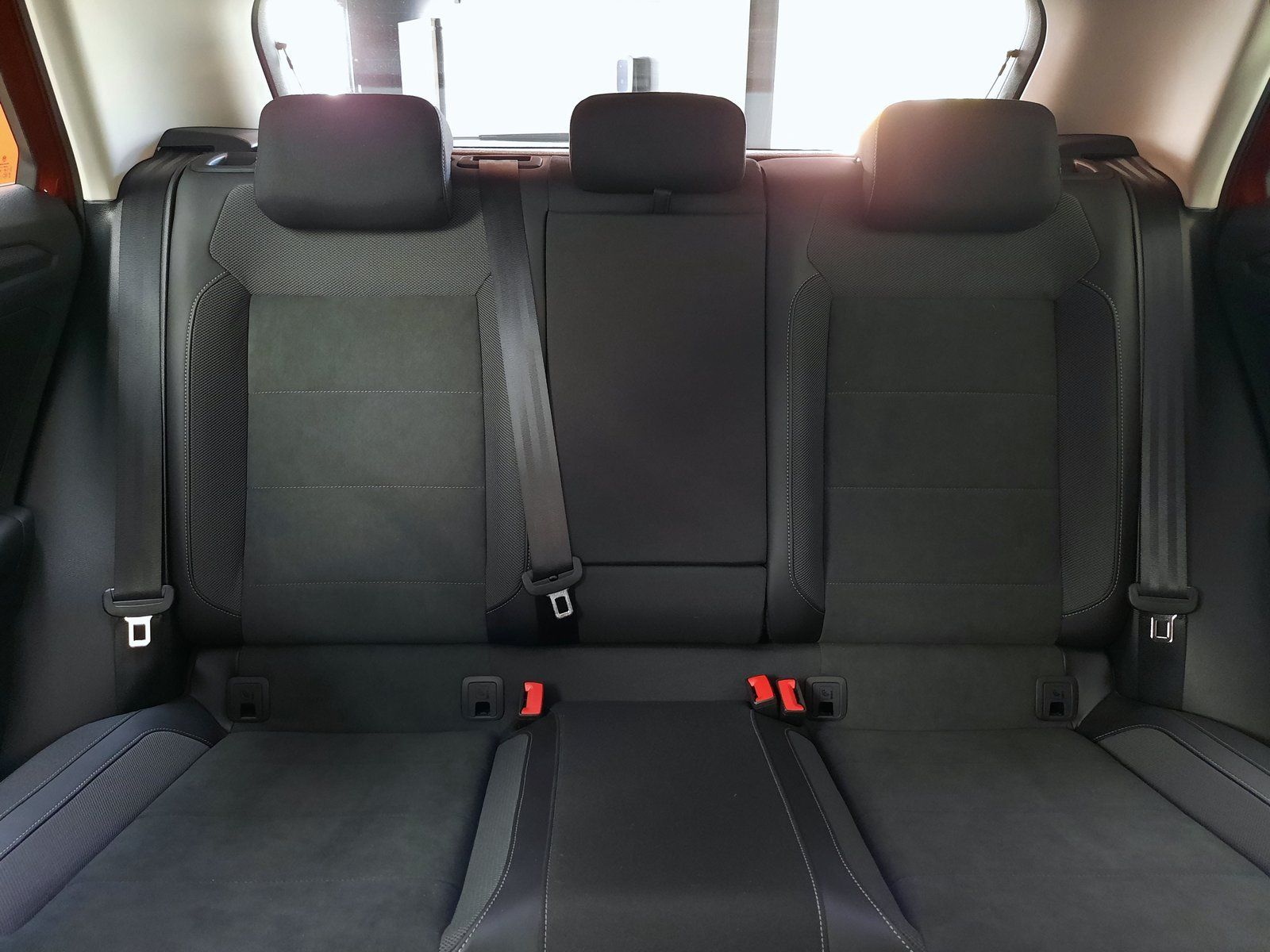Fahrzeugabbildung Volkswagen T-Roc Style TSI *AHK*Navi*LED*PDC*Sitzhzg*ACC*