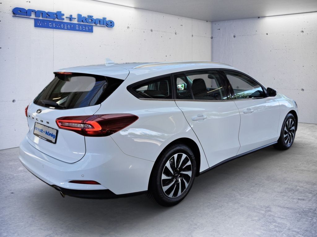 Ford Focus Turnier 1.5 EcoBlue Start-Stopp-System Aut imagem 3