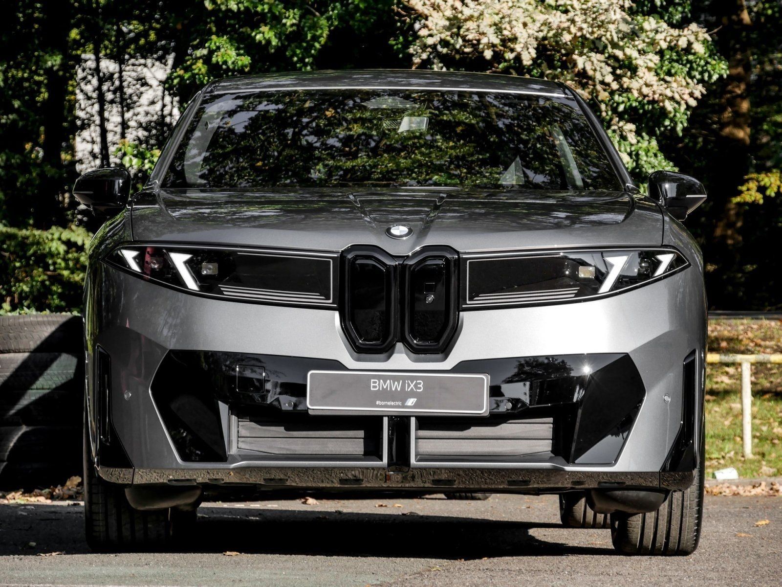 BMW iX3 - Bild 18