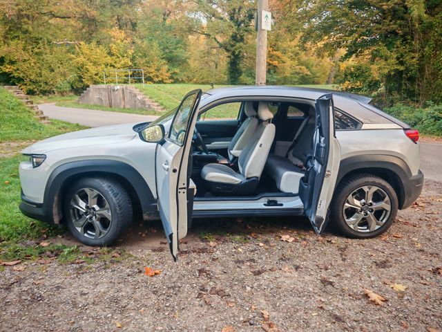 MAZDA MX-30