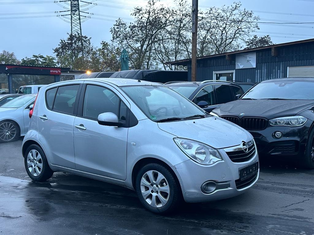 Opel Agila