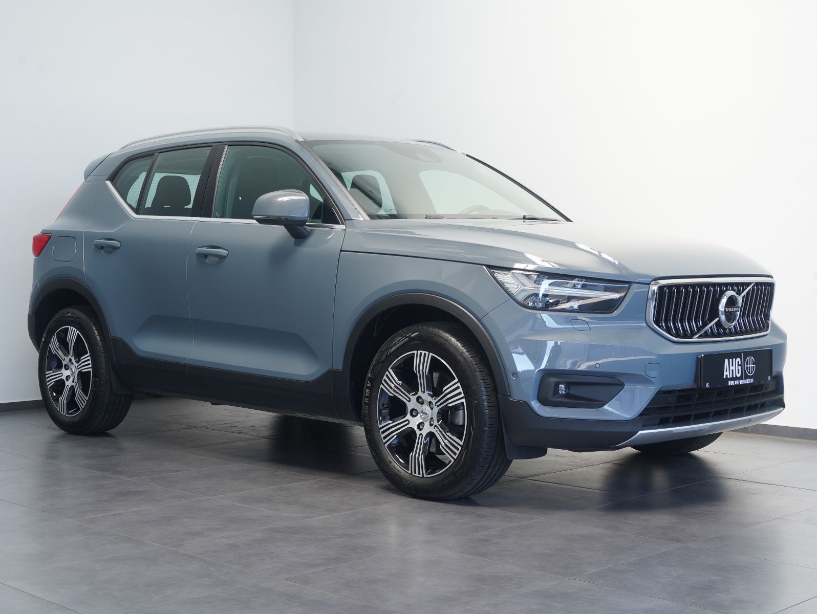 Fahrzeugabbildung Volvo XC40 B4 B Inscription LED/NAVI/ACC/LEDER/360°