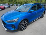 Ford Focus Limo 1,5 TDCi Active X B&O Navi Apple Key - : Geländewagen, Limo