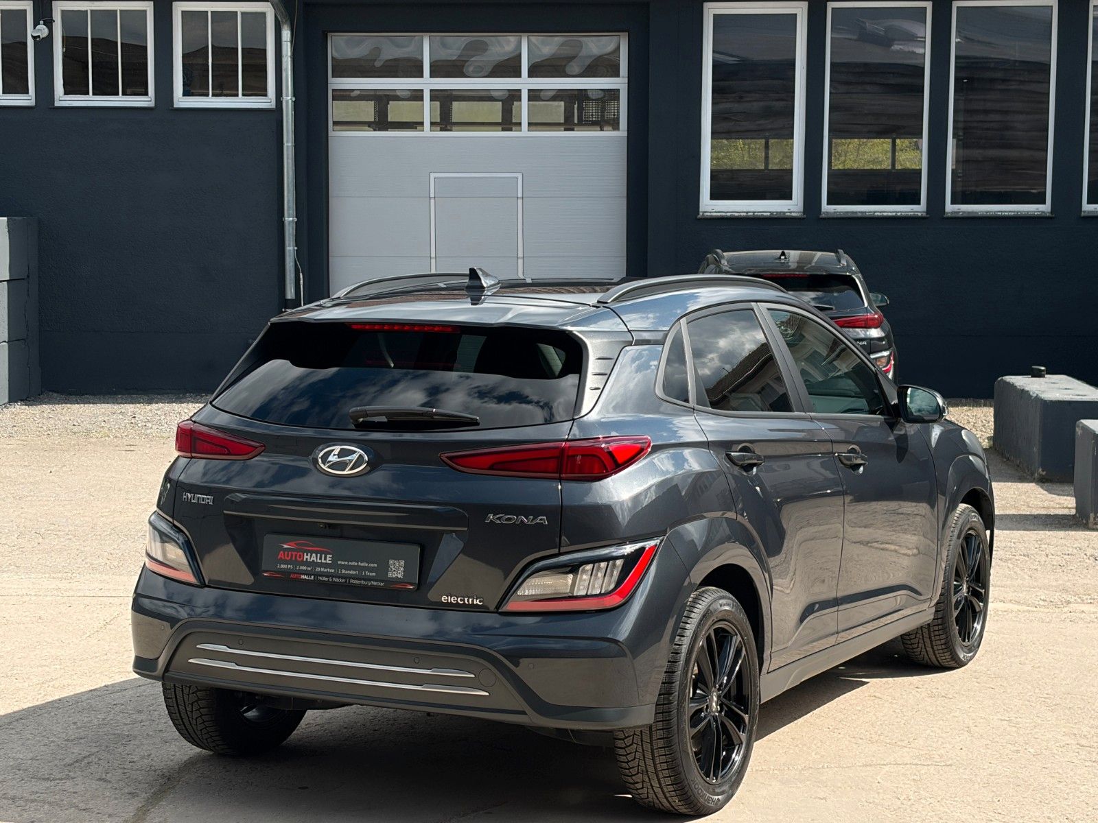 Fahrzeugabbildung Hyundai KONA E Trend NAV LHZ LKA LFA ACC KRELL CarPlay
