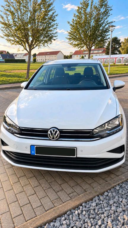 Image of Volkswagen Golf Sportsvan