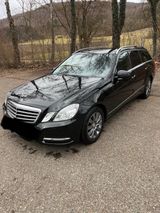 Mercedes-Benz Mercedes e Klasse Kombi 200 blue efficieny - Mercedes-Benz 200 mit Benzin-Antrieb: Kombi