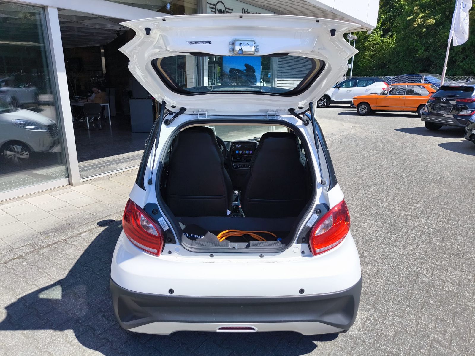 Fahrzeugabbildung Elaris Pio 36KW+LED+NAVI+KAM+KLIMA+LEDER+CARPLAY+