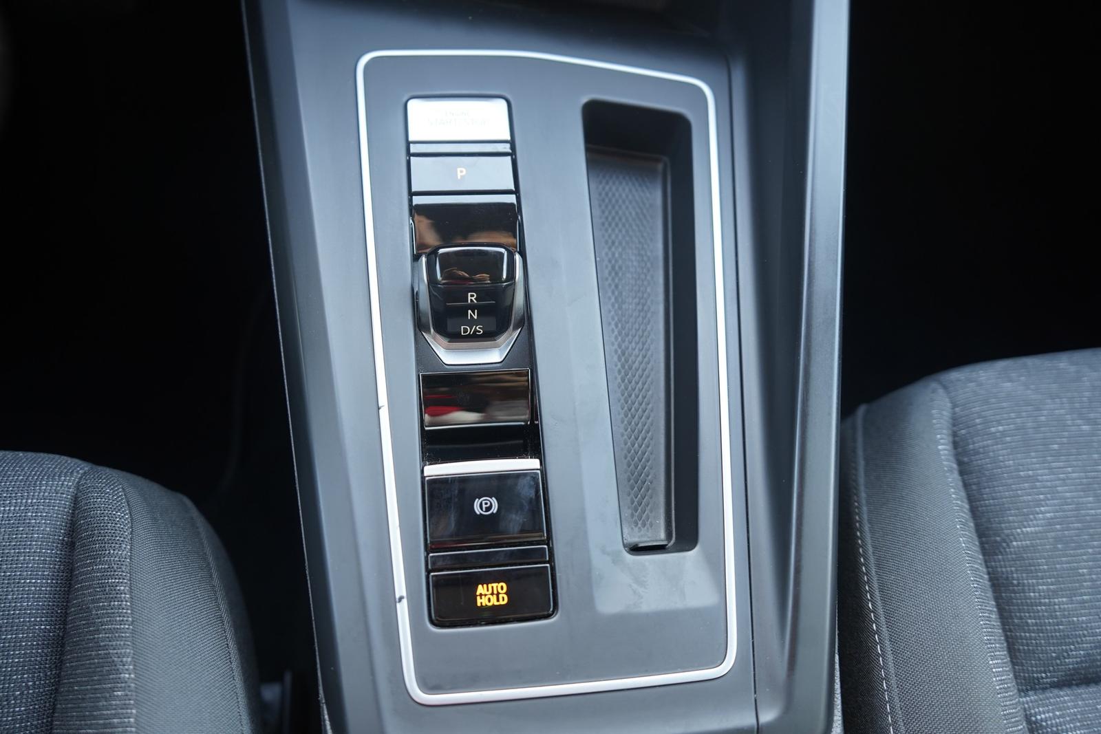Volkswagen Golf VIII 1.5 eTSI DSG LED Navi Virtual Cockpit, миниатюра 18