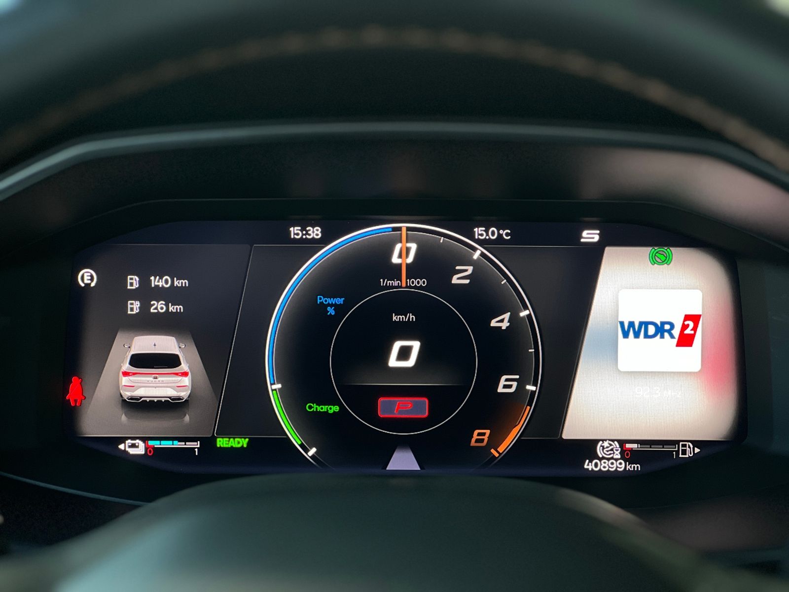 Fahrzeugabbildung CUPRA Leon Lim. VZ e-Hybrid FULL LINK LED NAVI