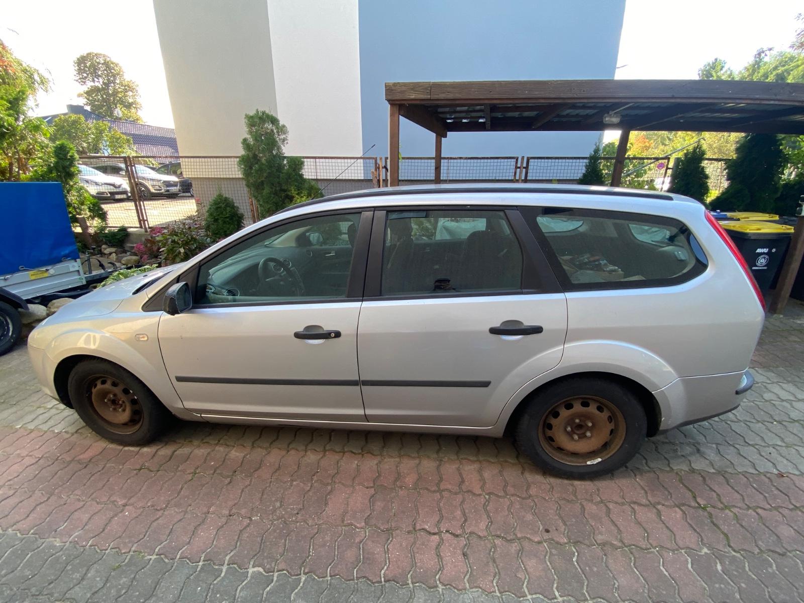 Ford Focus 2006 — photo 10