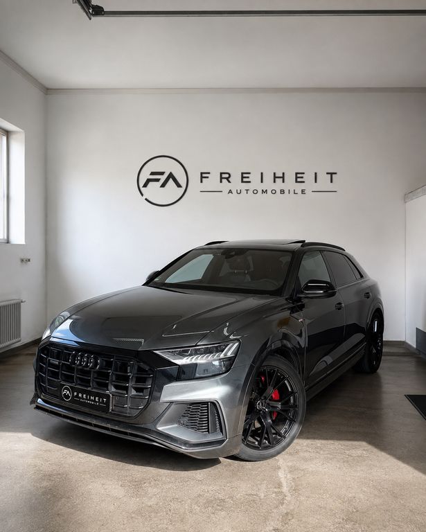 Image of Audi Q8