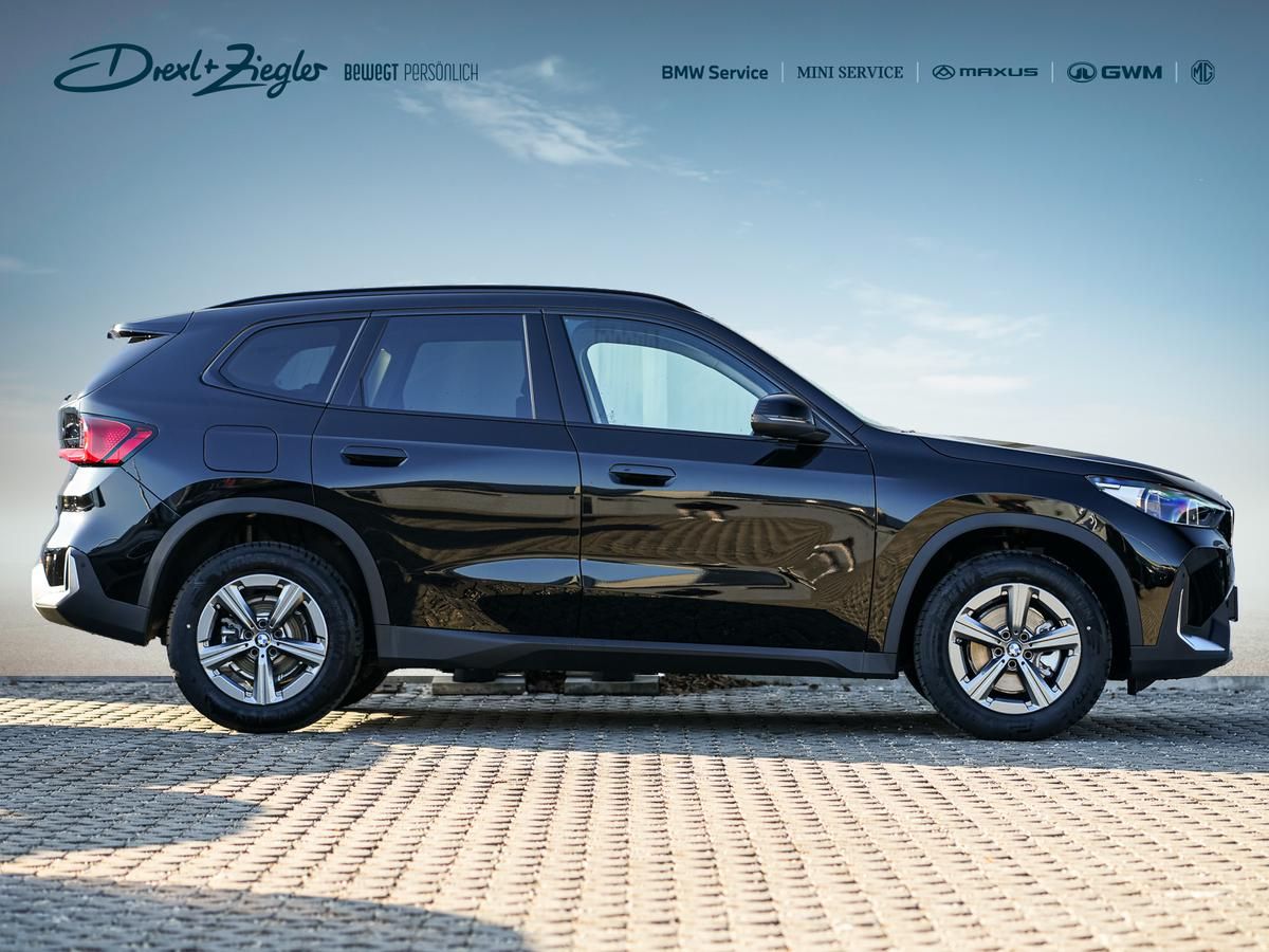 BMW X1 sDrive18d AHK aLED PANO KoZg SpPaket SonGlas foto 2