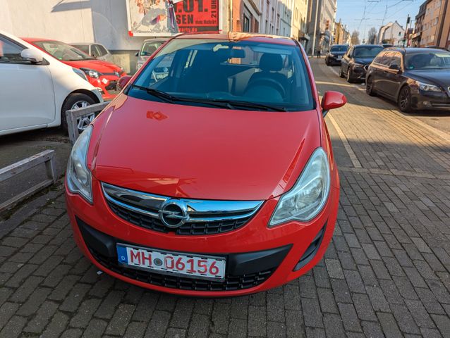 Opel Corsa D Selection Klima 1.Hd.Tüv Neu erst 67Tkm