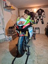 Yamaha R6 - YAMAHA R6