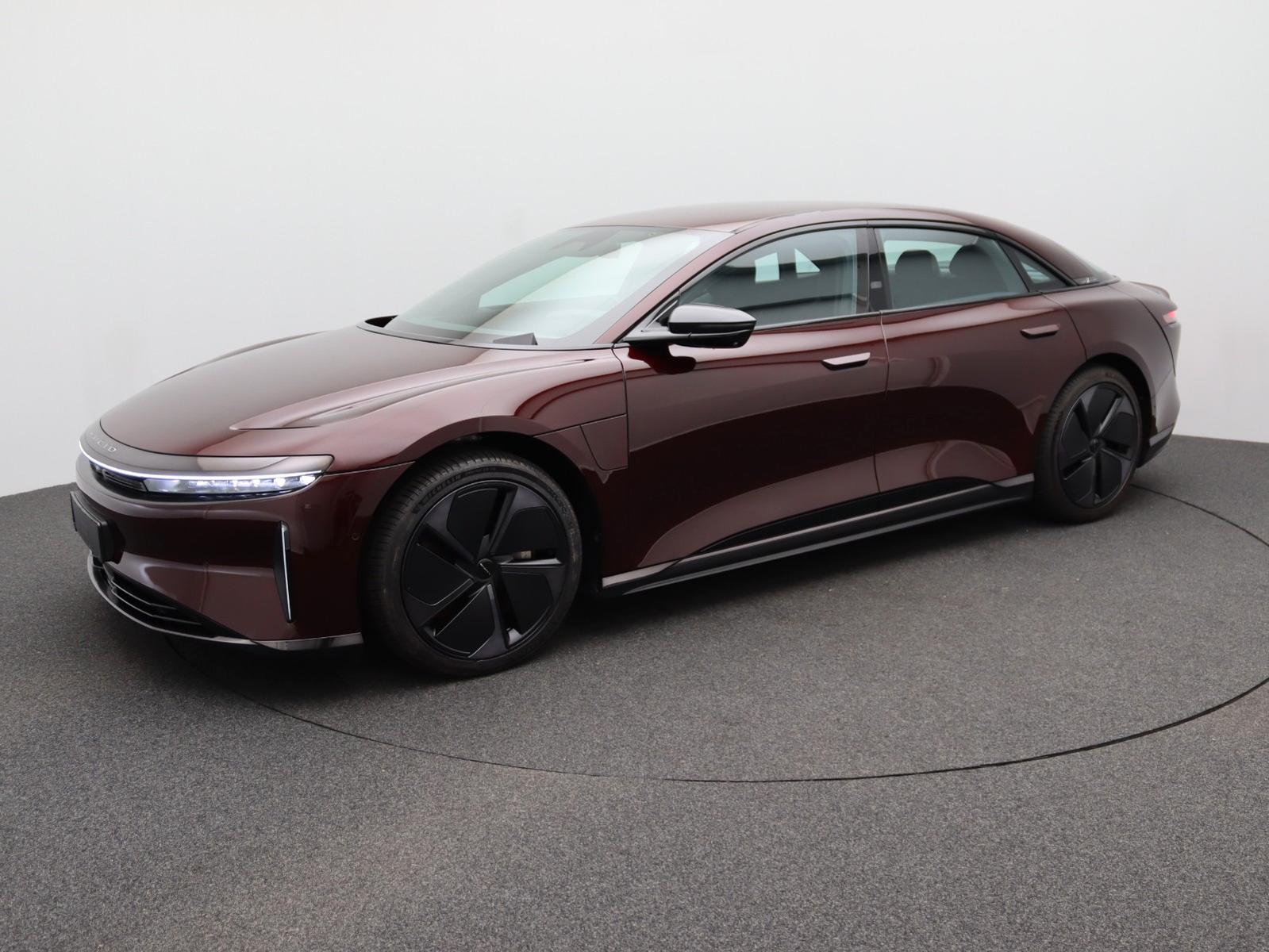 Lucid Air Touring Dual-Motor AWD