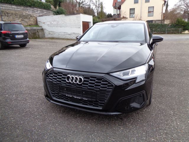 Audi A3 Sportback 35 TFSI-35.000 Km- I Hand Automatik