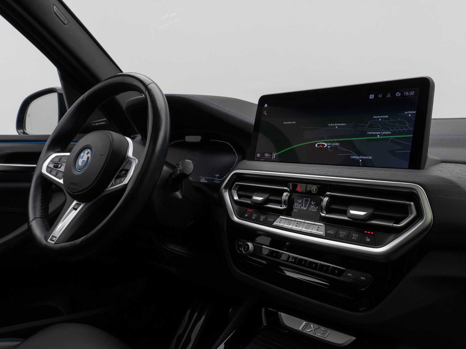 Fahrzeugabbildung BMW iX3 Impressive M Sport Panorama 360°HUD DAB H/K