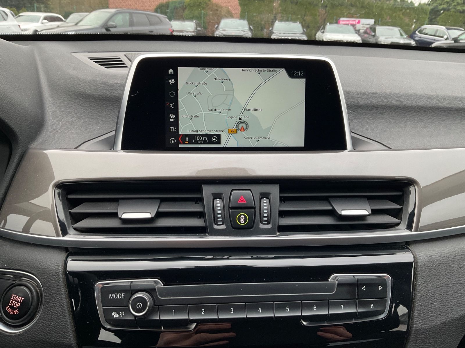 Fahrzeugabbildung BMW X1 sDrive20i xLine,Auto,Navi,AHK,Xenon