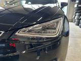 Seat Ibiza 1.5TSI DSG FR Pano Kamera 18´´ Alcantara - Seat Ibiza: Ambiente-Beleuchtung