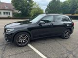 Mercedes-Benz GLC 250 4M AMGT Night Panorama SpurP LED - Mercedes-Benz GLC 250: Panorama-Dach