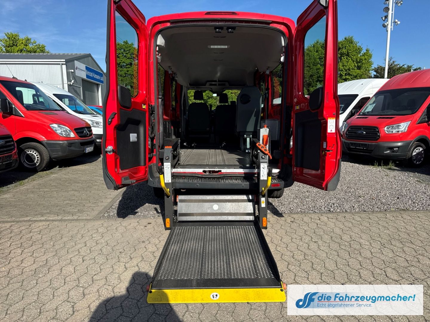 Fahrzeugabbildung Ford Transit Kombi 350 L3 2.2 TDCi DPF *4058