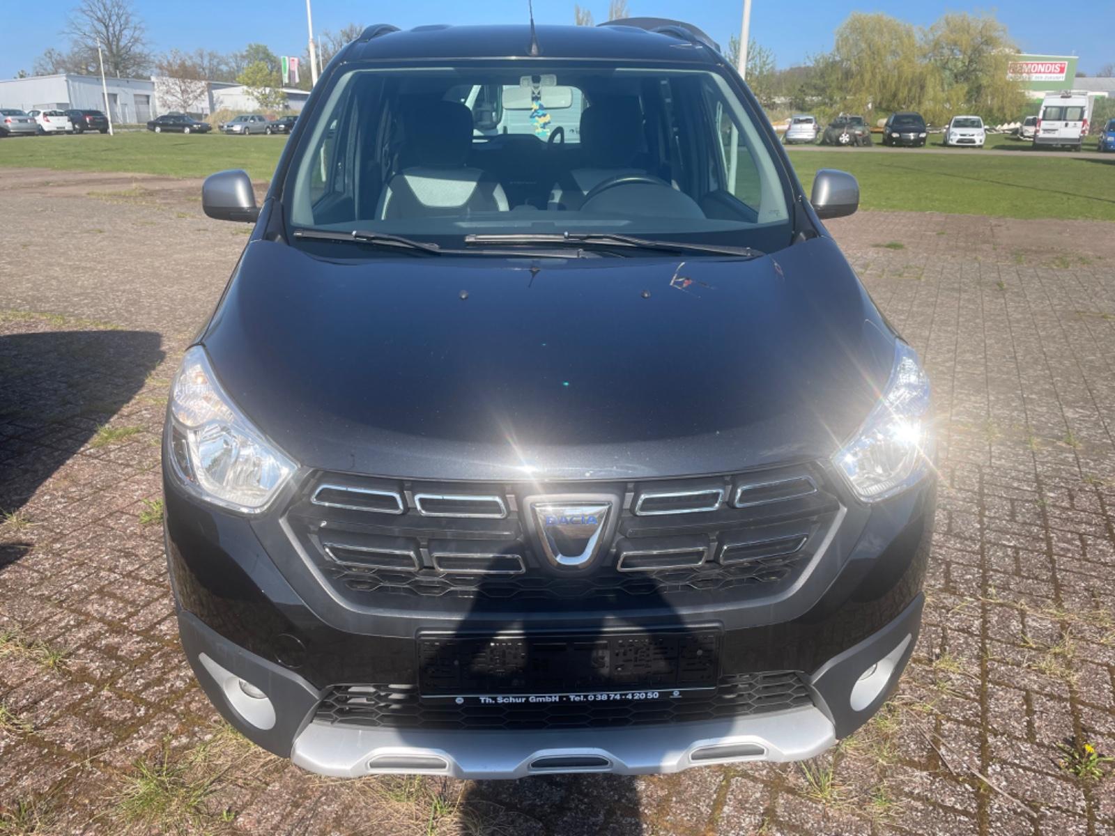 Dacia Lodgy Stepway Plus