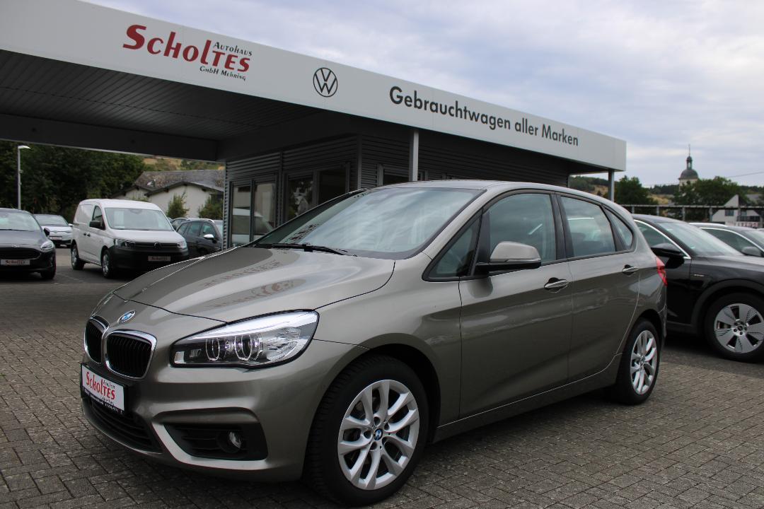 BMW 218 Active Tourer BMW 218i Active Tourer