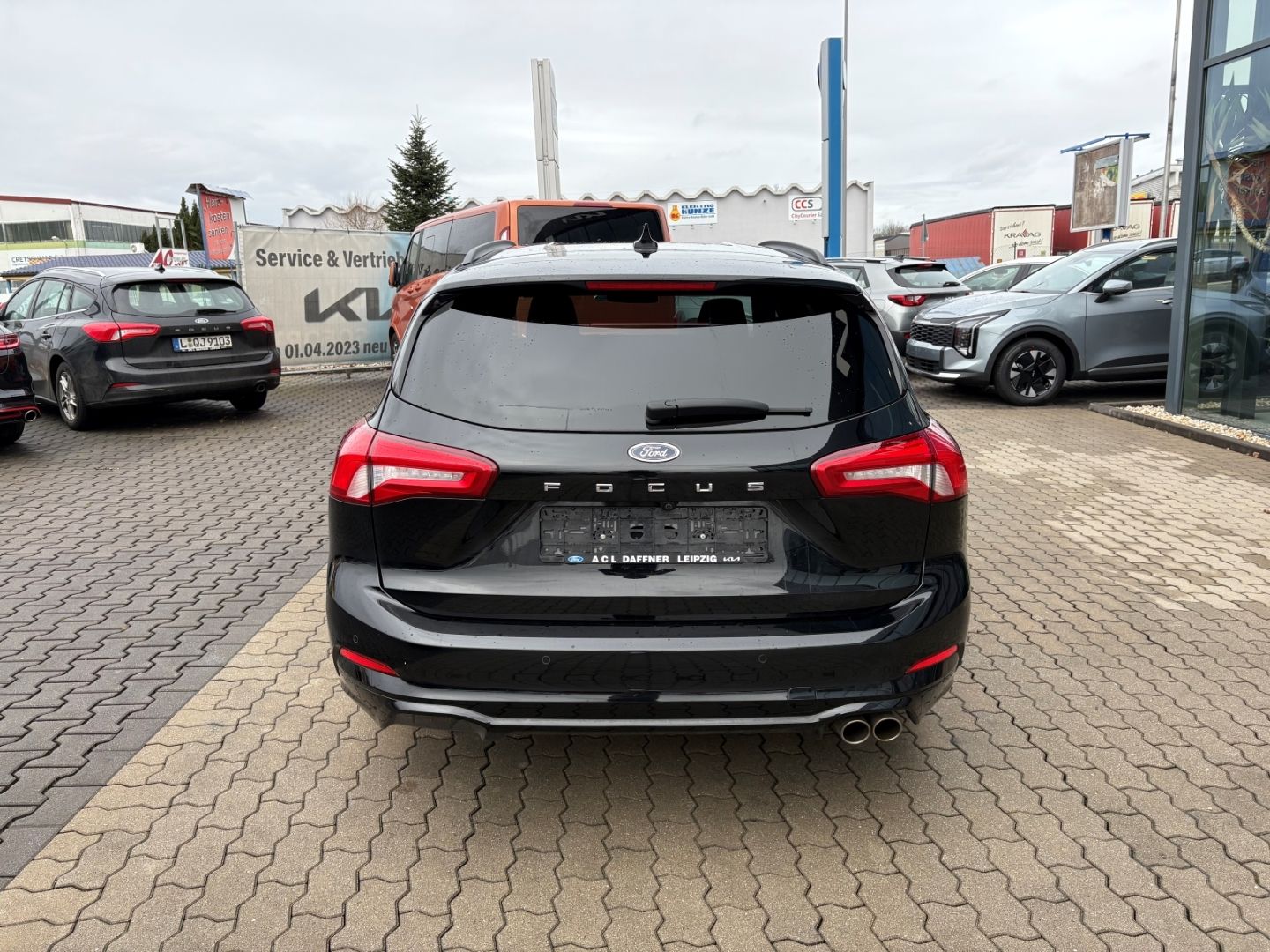 Fahrzeugabbildung Ford Focus Turnier ST-Line SpurhalteASS LED Kamera