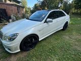 Mercedes-Benz E 63 AMG AMG - gebrauchte Mercedes-Benz E 63 AMG aus dem Jahr 2011