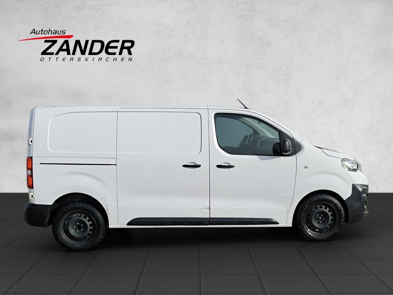 Fahrzeugabbildung Peugeot Expert Kasten Premium L2 / M - AHK uvm.