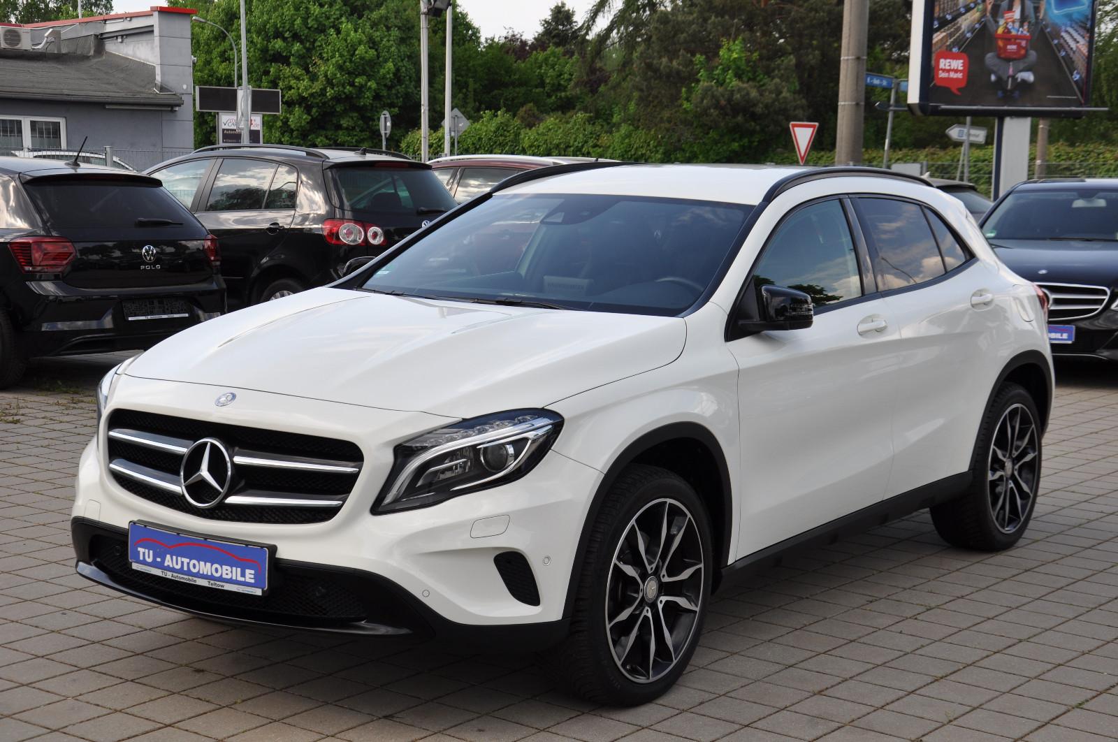 Mercedes-Benz GLA 250 4Matic NIGHT-STANDHZ-NAVI-MEMORY-XENON