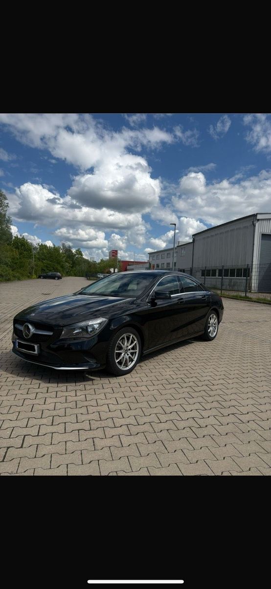 MERCEDES-BENZ Mercedes CLA 220d Automatik - gepflegt, to...