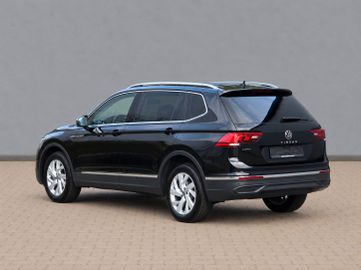 Volkswagen Tiguan Allspace - 4