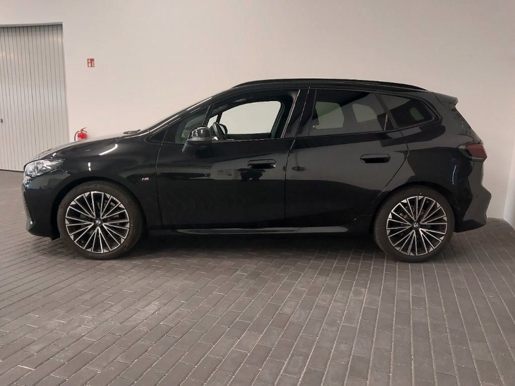 Fahrzeugabbildung BMW 218 i Active Tourer M Sport H&k Pano Memory ACC