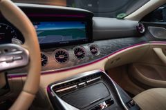 MERCEDES-BENZ AMG GT 53 4Matic+*BURM*360*MASSAGE*V8*1HAND*VOLL