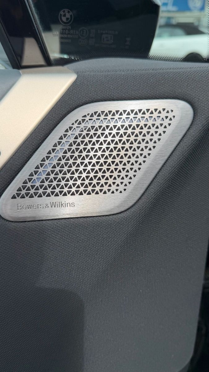 BMW iX M60 Bowers & Wilkins, Winterkompletträder foto 8