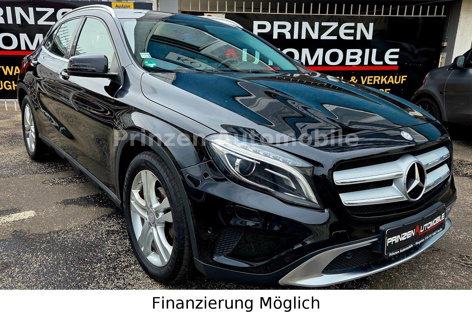 Mercedes-Benz GLA 200*AUT*BI-XENON*LEDER*2 HAND*NAVI*SPUR
