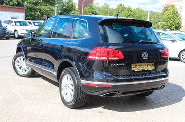 Volkswagen Touareg - 4