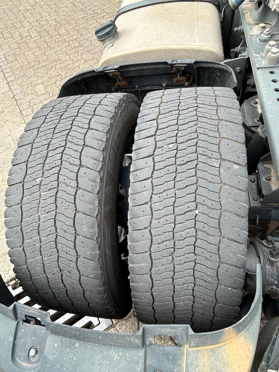 Fahrzeugabbildung DAF XF 480 FT Low Deck, MX Brake, 180.000 km