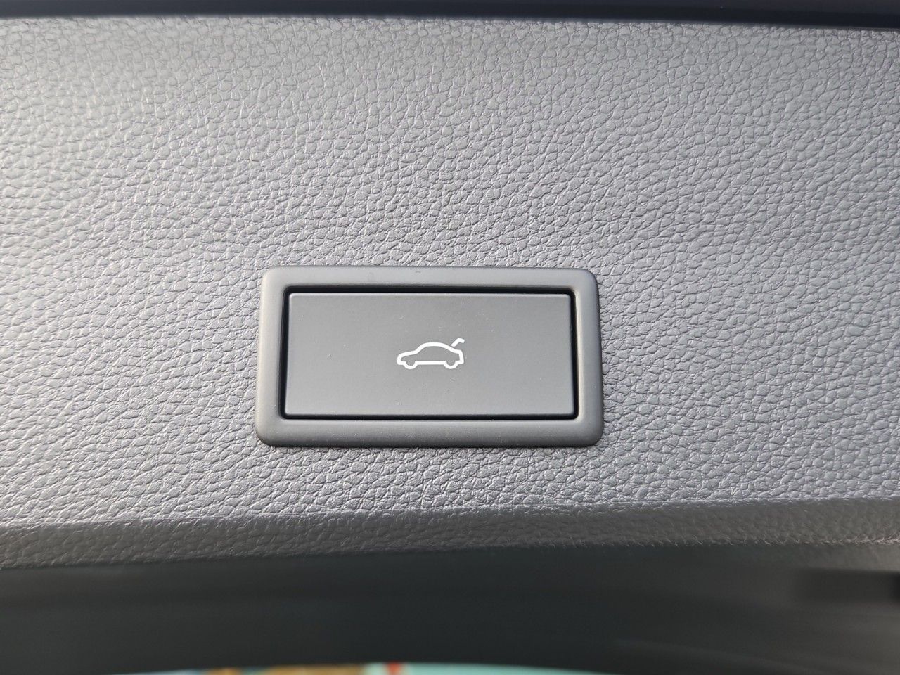 Fahrzeugabbildung SEAT Ateca FR AHK,Navi,LED,SHZ,Kamera