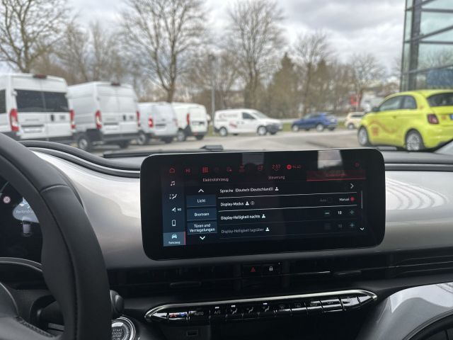 500e Cabrio 42kWh Style PAKET Klima Navi