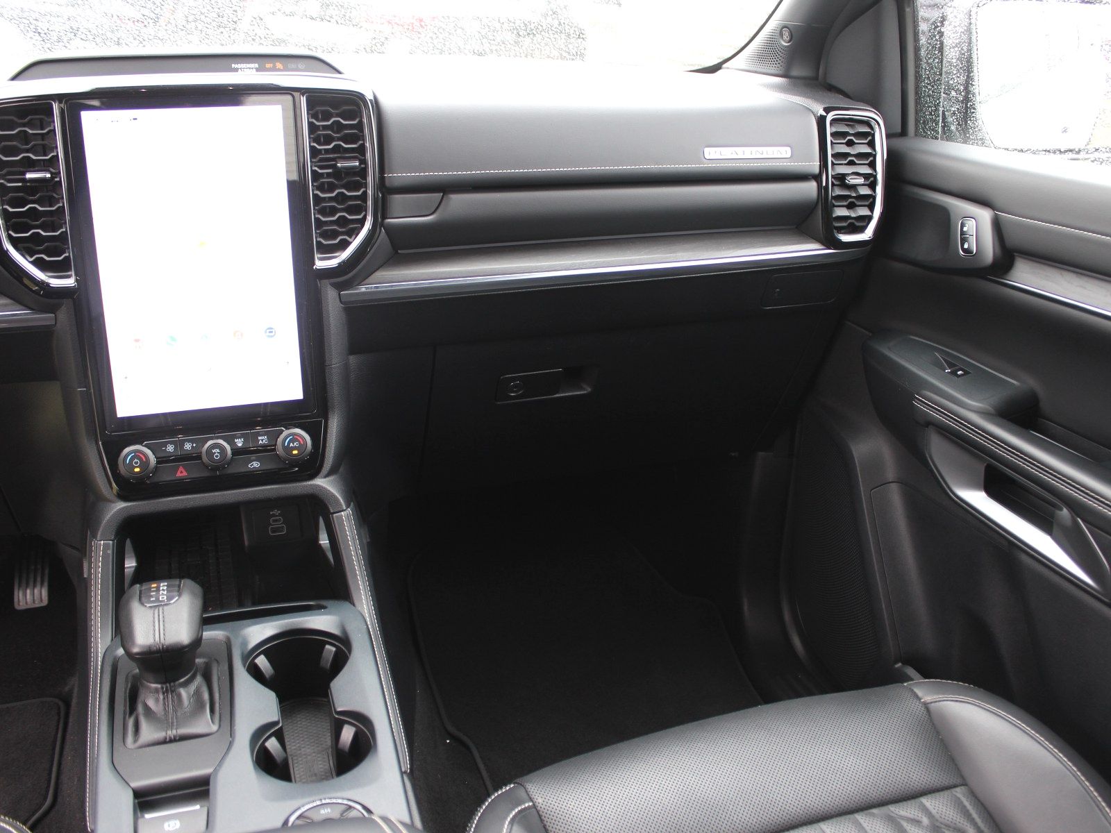 Fahrzeugabbildung Ford Ranger Platinum e-4WD Doppelkabine