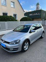 Volkswagen Golf 7 - Top Zustand - Volkswagen Golf aus 2012: 7