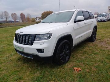 Jeep Grand Cherokee - 2